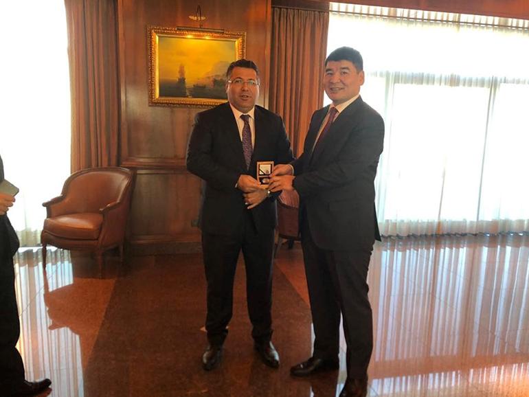 “ERDENES MGL” LLC MEETS WITH NUROL HOLDING